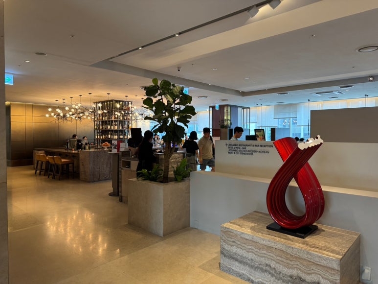 [안다즈 서울 맛집] 조각보 - 스파게티와 갈비찜 그리고 망고빙수 내돈내산 후기. 현아플 비마게 그리고 신한카드 더베스트+ 로 반값에 아기의자와 호텔 발렛 나들이! 관련 이미지 6