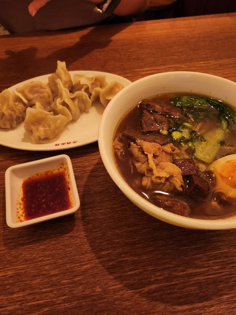 [청계천 우육면] 우육면관 청계천점 - 종각역 미슐랭 맛집. 우육면 특 & 수교 내돈내산 솔직후기. 관련 이미지 8