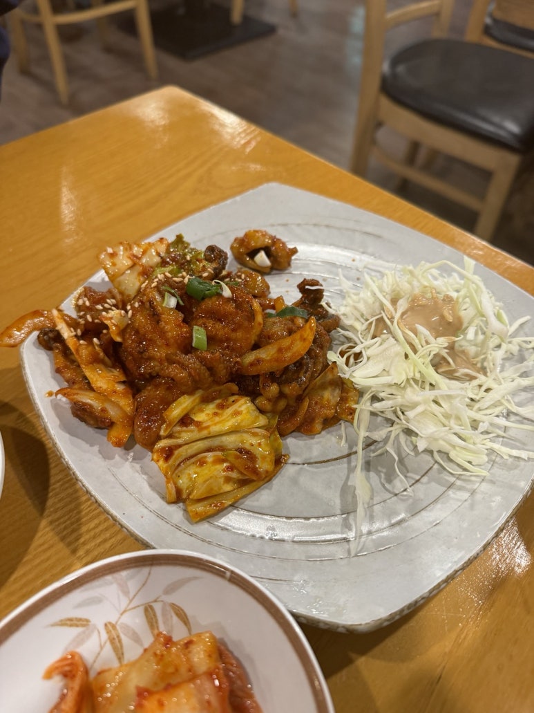 [옥수역 맛집] 콩빠두 - 365일 콩국수를 먹을 수 있는 동네 한식 맛집! 쭈꾸미제육볶음과 콩비지찌개도 맛있다! 주차꿀팁. 관련 이미지 11