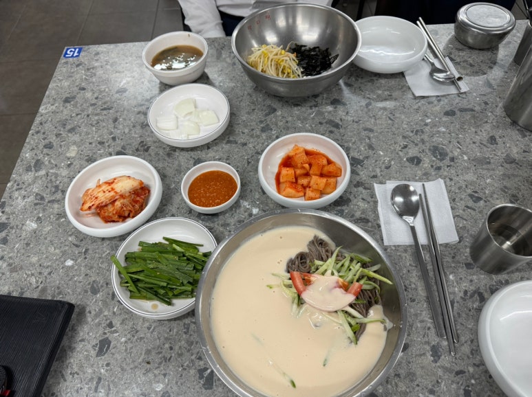 [선릉역 맛집] 맛자랑 - 서울 3대 콩국수 맛집. 맛있는녀석들 출연한 백반 맛집. 맛, 위치, 주차, 영업시간 모두 완벽하다.. 관련 이미지 8