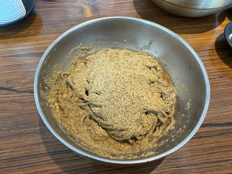 [속초 맛집] 남경막국수 대포항본점 - 수요미식회 블루리본서베이 10개 들깨막국수 맛집. 시그니처 메뉴 곤막 & 들막. 관련 이미지 11