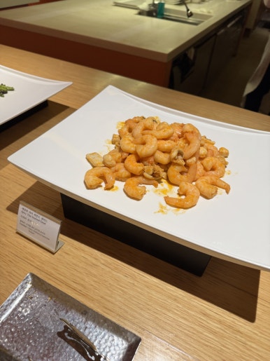 [롯데호텔서울] 라세느 - 뷔페는 먹고싶을 때 가야 제맛이지! 아내 생일 디너 뷔페 방문 후기. 트레비 클럽 쿠폰 사용. 관련 이미지 30