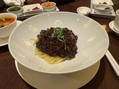 [롯데호텔서울 맛집] 도림 - 짬뽕과 짜장면 맛집. 탕수육과 유린기는 어땠을까. 트레비클럽후기. 롯데다이아몬드카드 라운지. 발렛주차. 관련 이미지 2