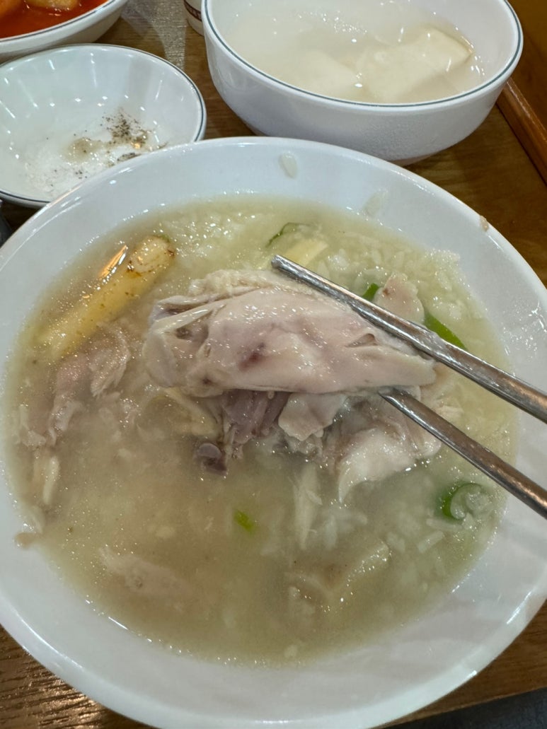 [인천 삼계탕 맛집] 학익 궁중삼계탕 - 16년 연속 블루리본서베이 한방삼계탕 인생맛집. 인천지방법원 현지인 맛집. 관련 이미지 27