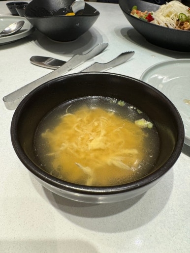 [더현대서울 맛집] 도원스타일 - 더현대 다이닝위크로 최대 30프로 할인 탑티어 중식당. 소고기 안심 탕수육, 그린 파파야 유린기, 양주식 바비큐 볶음밥. 관련 이미지 25