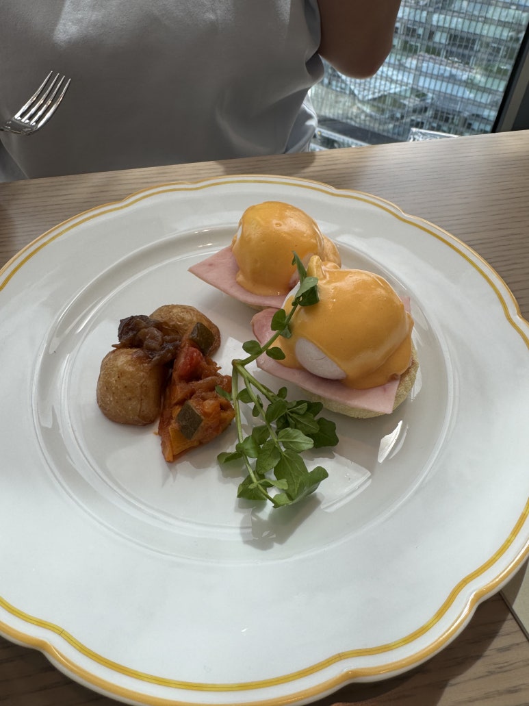 월도프 아스토리아 오사카 - 조~금은 아쉬웠던 조식 후기. 프렌치토스트 맛있습니다! 관련 이미지 18