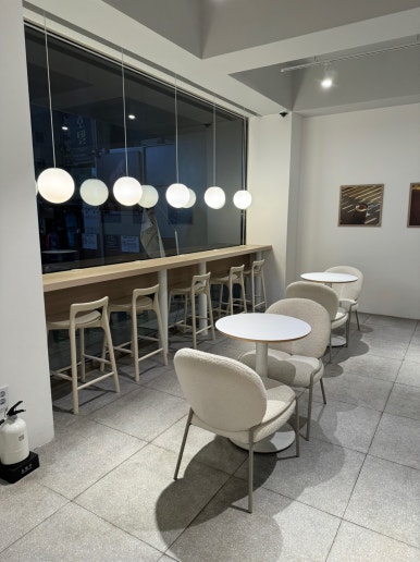 [역삼동 카페] 백미당 역삼1호점 - 생초코쉐이크 강추!!! 주차 가능한 숨겨진 커피 맛집. 현아플 사용. 관련 이미지 6