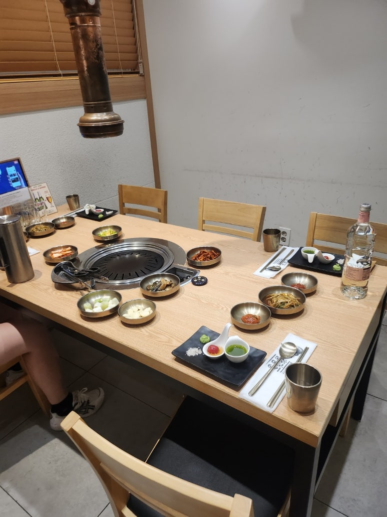 [역삼동 삼겹살 맛집] 돝고기506 - 룸예약 가능한 깔끔하고 맛있는 역삼역 모임맛집. 회식장소추천. 주차가능. 관련 이미지 3