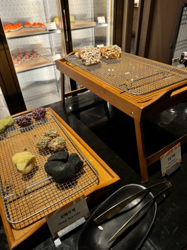 JW메리어트 제주 호캉스 - 신한 메리어트 본보이 카드 호텔 조식 5만원 할인 (조식숙제) 메뉴 추천. 아일랜드 키친 중식과 디너 뷔페까지. (2) 관련 이미지 73