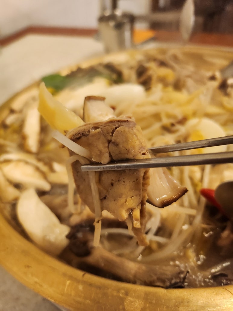 [을지로 한우어복쟁반] 남포면옥 - 미쉐린가이드 이북식 어복쟁반(소) 대통령 맛집. 45년된 수요미식회 전통의 맛집! 주차팁. 관련 이미지 15