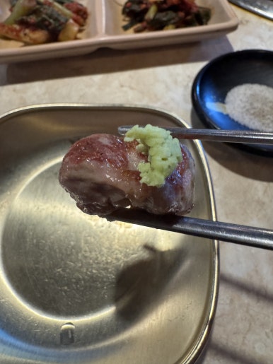 [신사역 맛집] 꿉당 - 미쉐린 빕구르망, 블루리본서베이에 빛나는 목살, 오겹살, 트러플 짜파게티. 관련 이미지 16