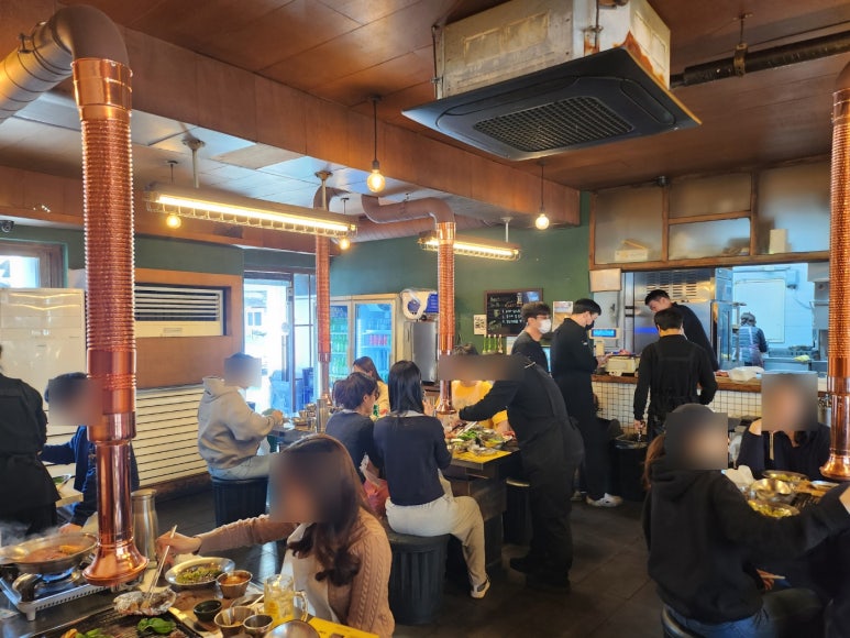 [약수역 고기집] 금돼지식당 - 서울 3대고기집. 남자 셋이 메뉴 다 먹어보기 + 하이볼. 토요일 점심 웨이팅 후기. 관련 이미지 6