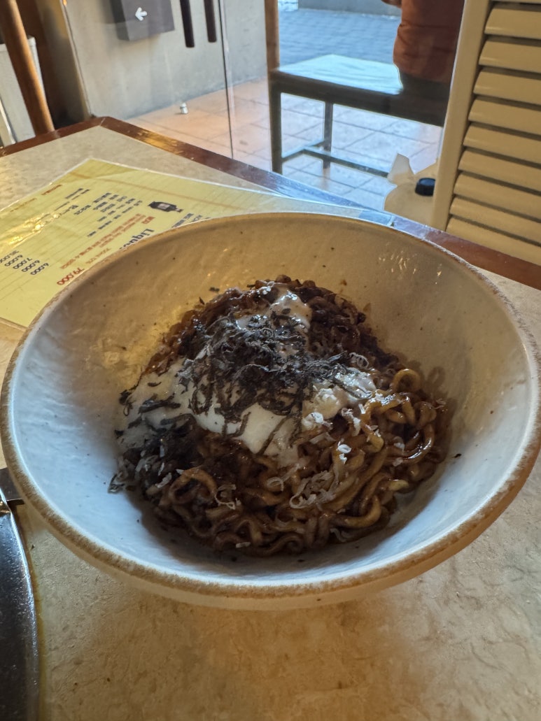 [신사역 맛집] 꿉당 - 미쉐린 빕구르망, 블루리본서베이에 빛나는 목살, 오겹살, 트러플 짜파게티. 관련 이미지 3