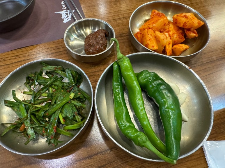 [교대역 맛집] 3대 삼계장인 - 잣삼계탕, 녹두삼계탕, 전기구이 모두 먹어본 솔직후기. n번째 방문. 줄서는식당, 맛있는녀석들 삼계탕. 관련 이미지 12