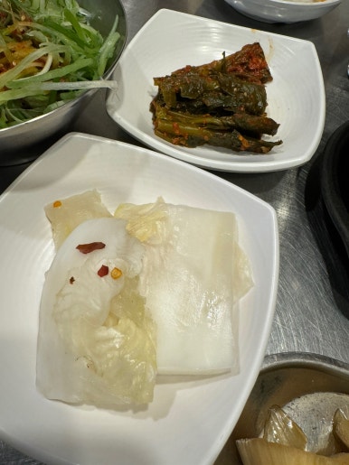 [남영역 맛집] 열정도 고깃집 - 김치찌개 맛있는 삼각지 숙성삼겹살 블루리본서베이 맛집. 모임장소추천. 콘치즈 서비스! 관련 이미지 14