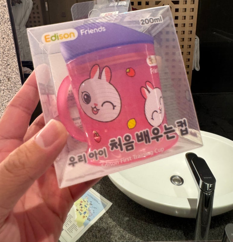 파크하얏트 부산 - 디럭스 패밀리 트윈. 추석연휴 아이랑 차타고 놀러갔다온 후기. 수영장, 조식. 관련 이미지 31