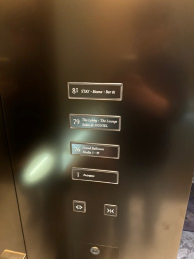 [시그니엘서울] STAY -미슐랭 1스타 프렌치 레스토랑 디너 풀코스. 훌륭하고 멋진 공간을 81층에.. 발렛주차 신용카드. 롯데상품권 사용후기. 관련 이미지 11