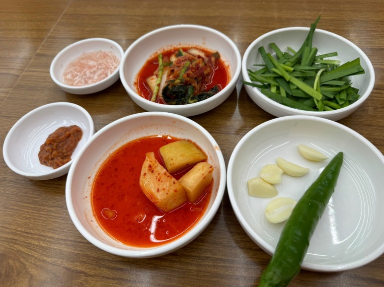 [남영역 순대국밥] 원조제일 어버이순대 - 매일 직접 만드는 찹쌀 순대가 들어간 순대국밥 맛집. 관련 이미지 6