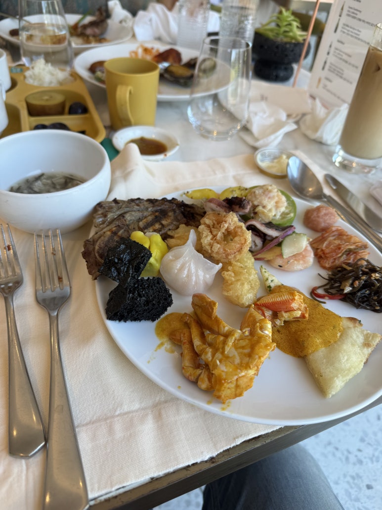 그랜드 조선 제주 아리아 - 조선호텔 멤버십 골드 할인 받고 즐긴 만족스러운 런치 후기. (vs 파르나스 제주 콘페티) 관련 이미지 2