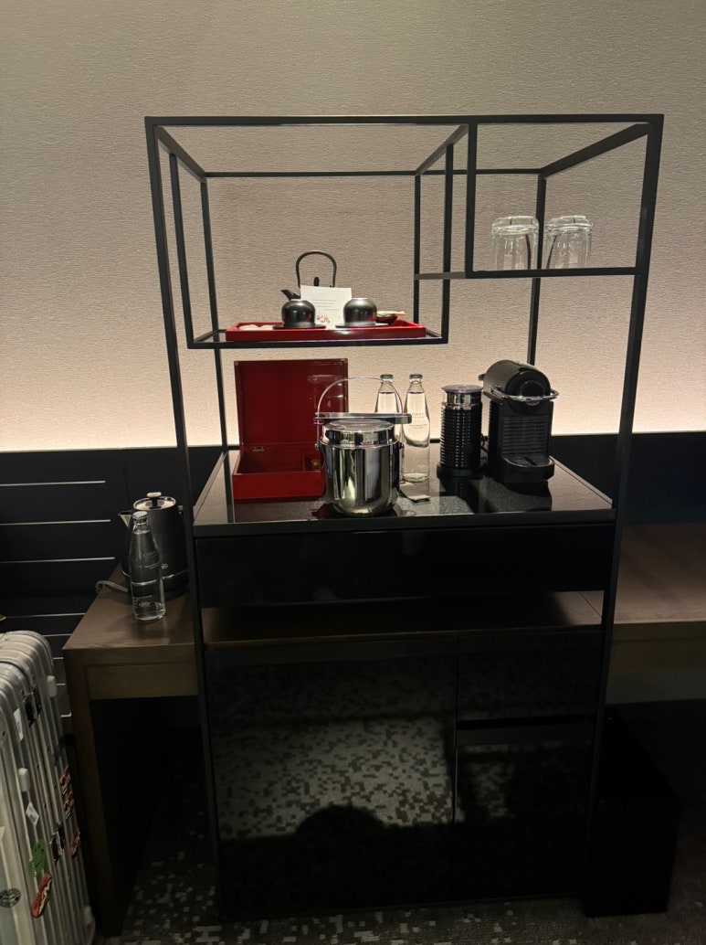 콘래드 오사카 호캉스의 모든 것 - 현아플, 힐튼 아너스 골드, 조식, 라운지, 레스토랑, 수영장, 사우나. Adieu 2023. (1) 관련 이미지 27