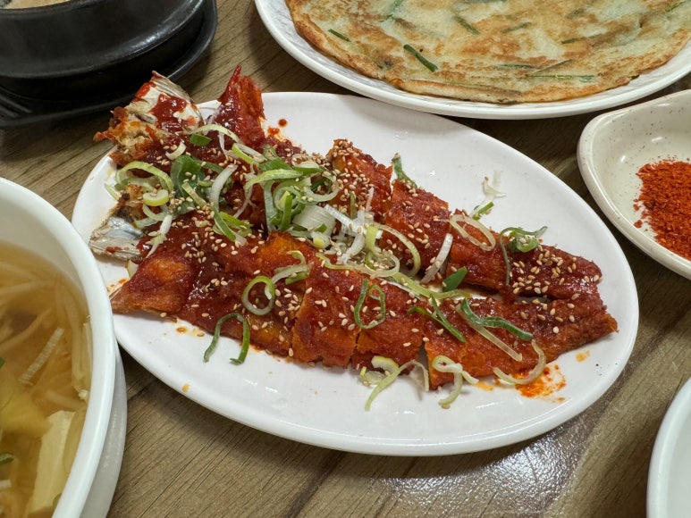 [속초 맛집] 초당순두부 - 인심 좋은 사장님의 황태해장국 정식과 감자전! 설악 쏘라노 맛집. 관련 이미지 10