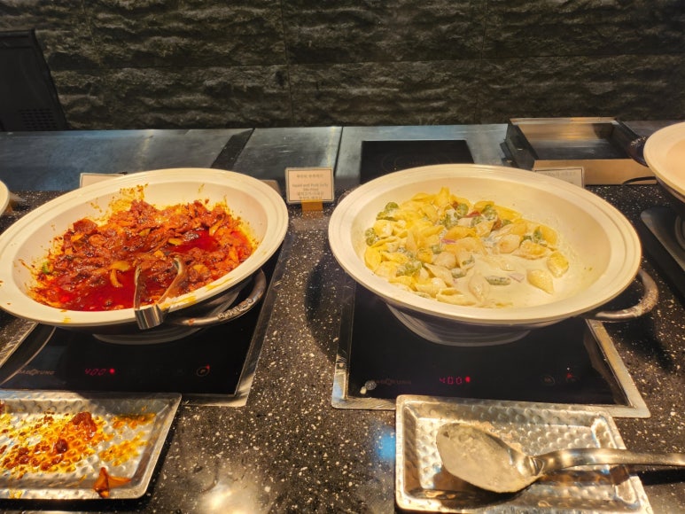 마티나골드 인천공항 제2터미널 위치/메뉴/가격/신용카드추천/콘센트 이용후기. 베브5 사용함. 만원의행복 행사중. 관련 이미지 15