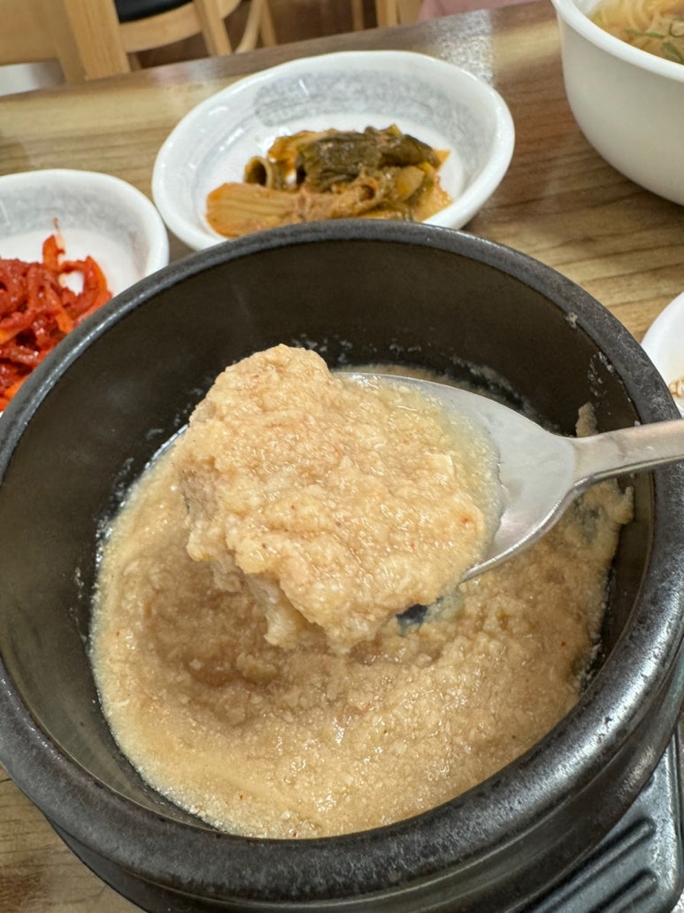 [속초 맛집] 초당순두부 - 인심 좋은 사장님의 황태해장국 정식과 감자전! 설악 쏘라노 맛집. 관련 이미지 18