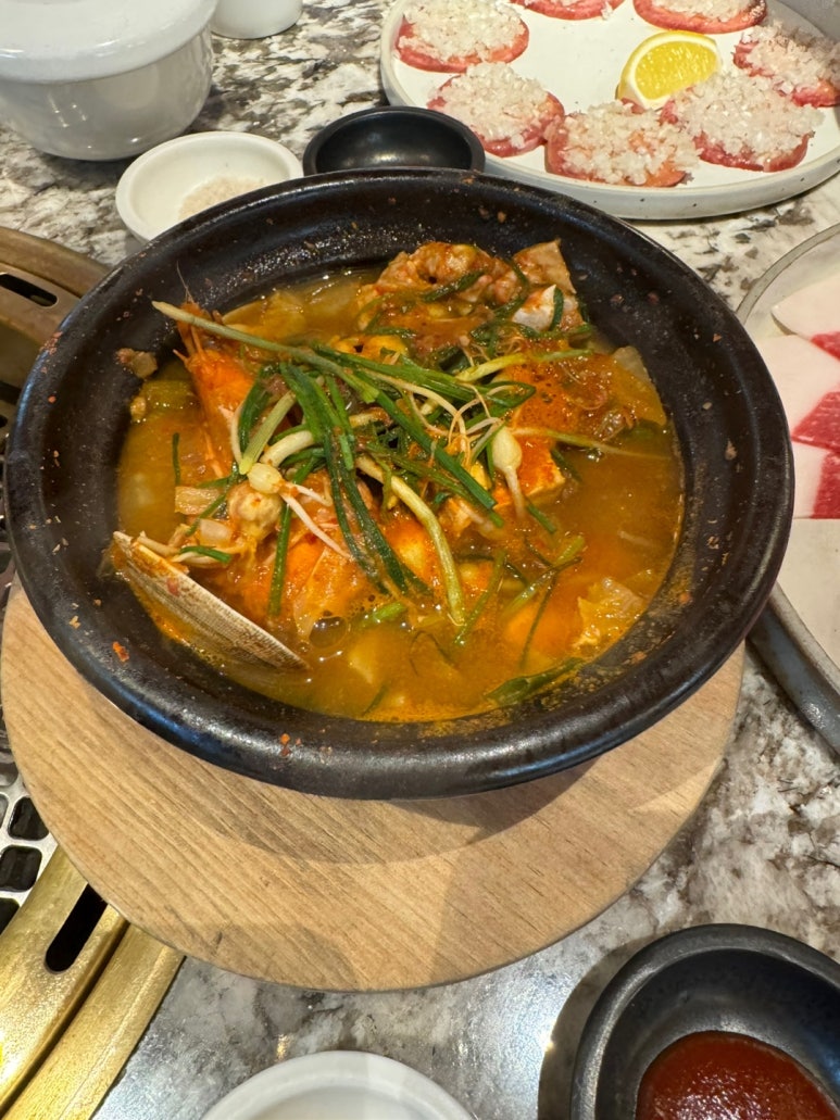 [2024 다인힐 위크] 로스옥 - 50% 할인. 오픈 시간에 갑시다. 한남동 맛집 가족모임할만한곳. 주차정보/발렛가능. 관련 이미지 16