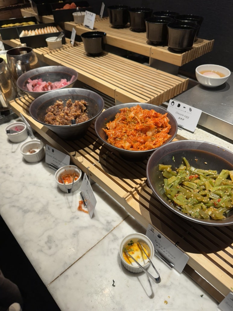 콘래드 도쿄 호캉스 - 크리스마스 시즌, 롯데 힐튼 아너스 다이아몬드 무료 조식. (2) 관련 이미지 11