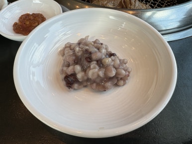 [워커힐 맛집] 천지연 (송도갈비) - 중독되는 양념돼지갈비 최애맛집. 반찬도 맛있어 가족모임 좋은 곳. 명절선물 정보. 관련 이미지 18