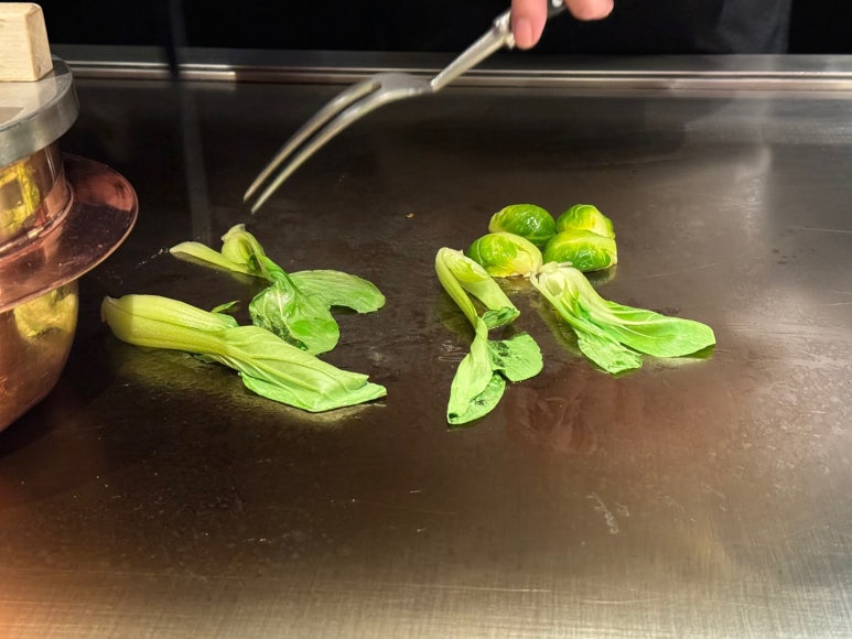 [콘래드 오사카 레스토랑] 쿠라(KURA) - 蔵 Teppanyaki & Sushi - 테판야키, 스시 맛집 완전 정복 2부작. 현아플, 힐튼 골드 할인. 예약방법. 관련 이미지 24