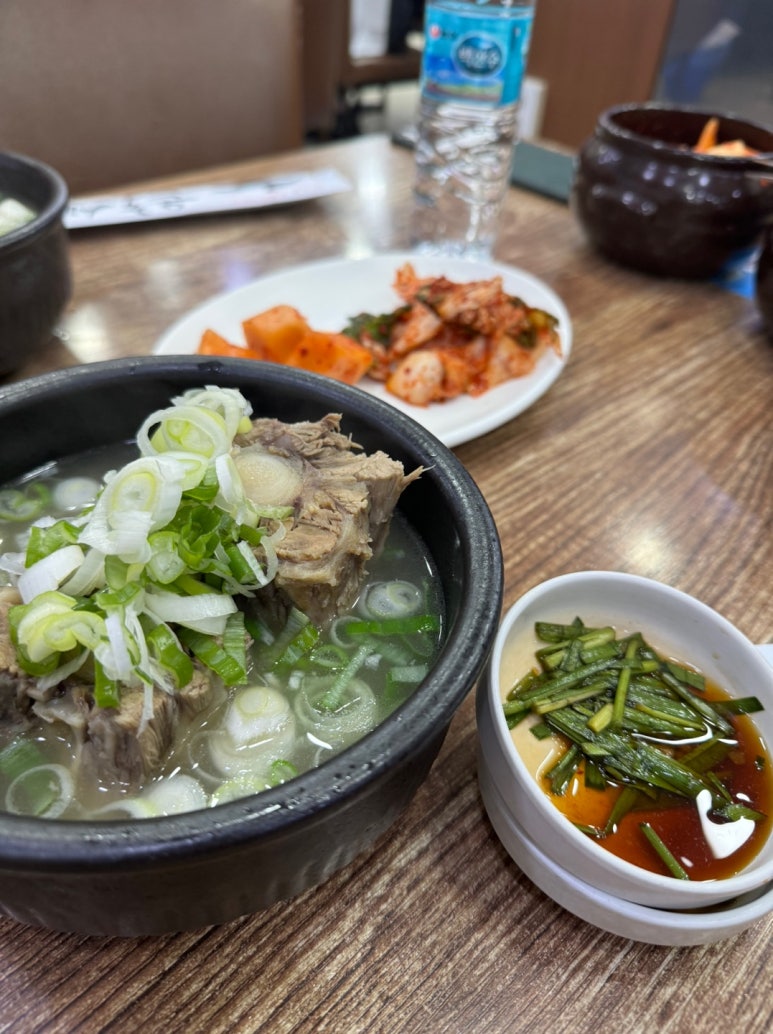 [남대문시장 맛집] 은호식당 - 블루리본서베이 꼬리곰탕 1티어 맛집. 꼬리토막을 드셔야해요! 관련 이미지 13