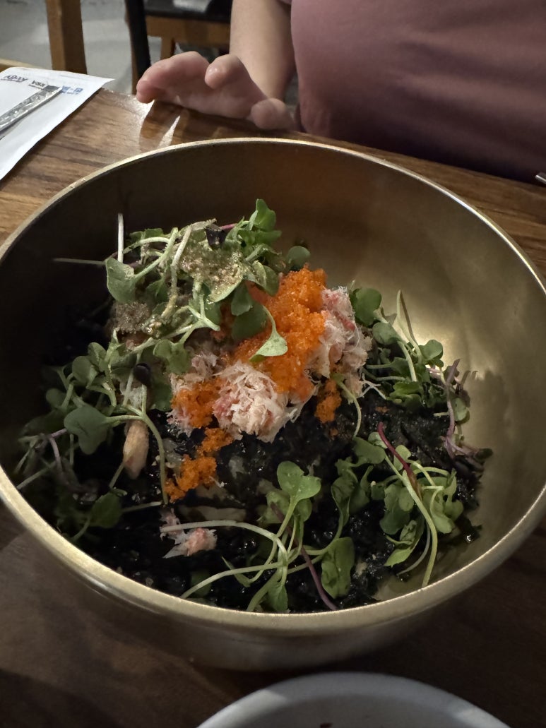 [한남동 맛집] 한남북엇국 - 저녁에 술안먹고 홍게살비빔밥과 전 먹은 썰. 한식 찐 맛집. 발렛 주차 가능. 관련 이미지 2