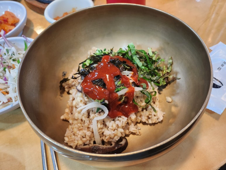 [청담동 맛집] 청국장과 보리밥 - 오래된 강남 청담역 청국장 맛집. 메뉴를 정해드리겠습니다; 낙지볶음 맛있음. 전지적참견시점 맛집. 관련 이미지 16