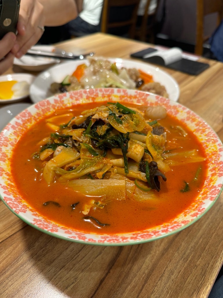 [외대앞역 맛집] 영화장 - 80년된 간짜장, 짬뽕, 탕수육이 맛있는 오래된 백년가게 중식당 맛집. 관련 이미지 15