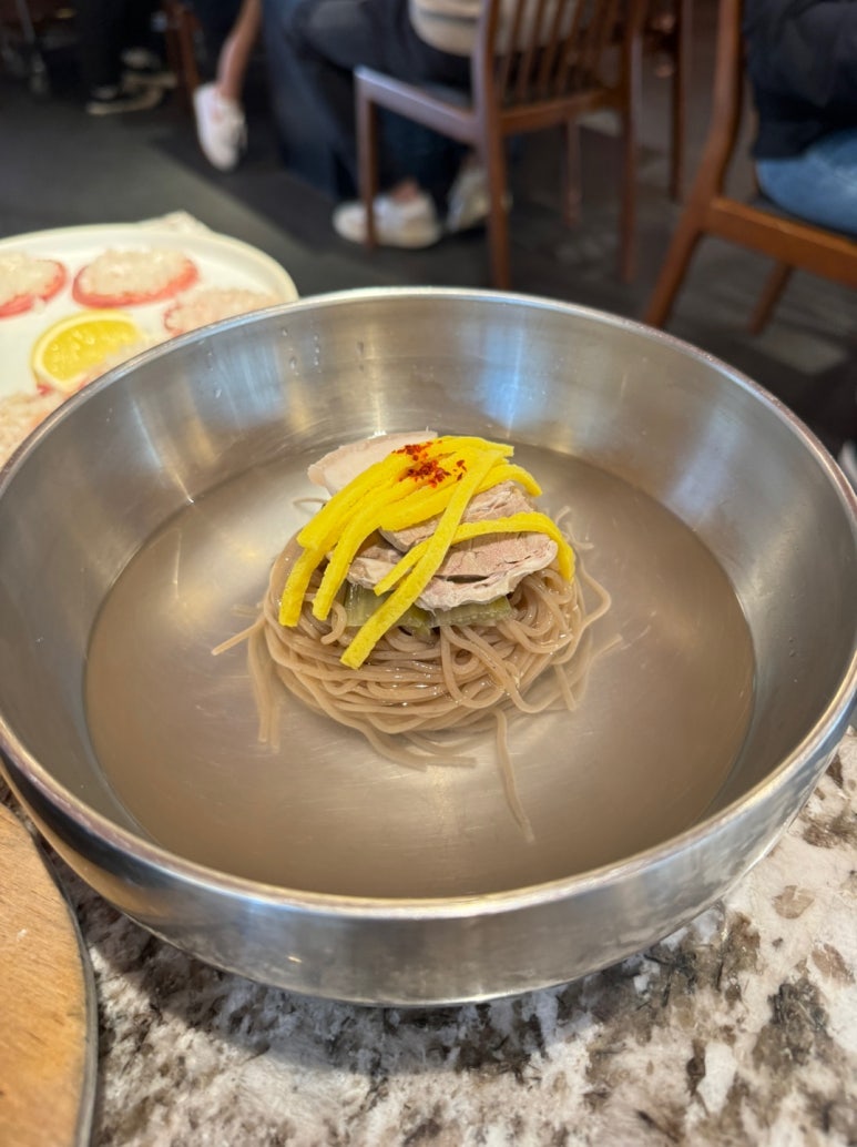 [2024 다인힐 위크] 로스옥 - 50% 할인. 오픈 시간에 갑시다. 한남동 맛집 가족모임할만한곳. 주차정보/발렛가능. 관련 이미지 28