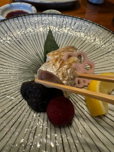 [그랜드 하얏트 서울] 카우리 - 스시조 뺨치는 최고의 디너 스시오마카세. 맛있는 스시는 배부르지 않는다. 현대카드 할인. 관련 이미지 30