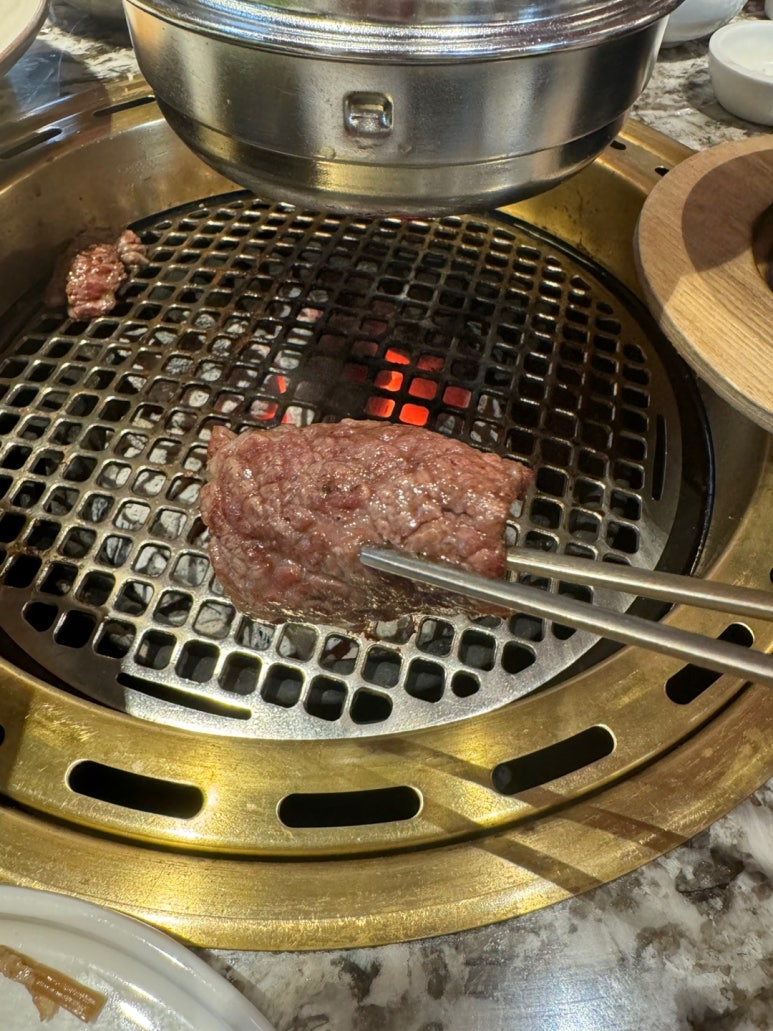 [2024 다인힐 위크] 로스옥 - 50% 할인. 오픈 시간에 갑시다. 한남동 맛집 가족모임할만한곳. 주차정보/발렛가능. 관련 이미지 25