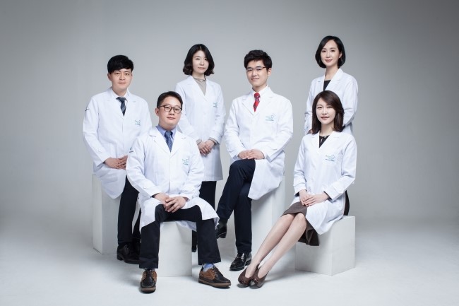 사각턱 보톡스와 윤곽주사로 브이라인을 완성하세요~ 관련 이미지 6