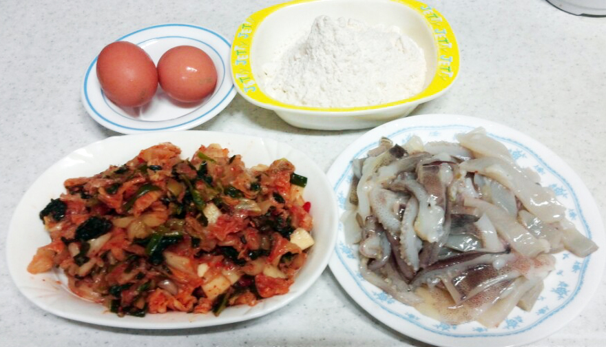 비오는 날 오후에 먹고싶은 김치부침개 만드는 법! 관련 이미지 1