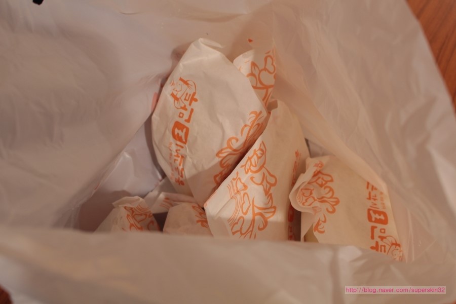 월요일아침조회~오늘은 통큰각시왕만두 먹고 든든한 아침을 ~!! 관련 이미지 1