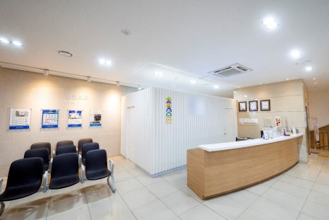 노들역피부과 전문의가 말하는 백반증 면역 억제 치료의 핵심 관련 이미지 8