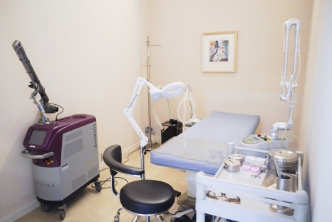 샛강역 여드름 치료병원, 여드름 왜 자꾸 재발할까? 원인부터 치료방법까지 관련 이미지 7