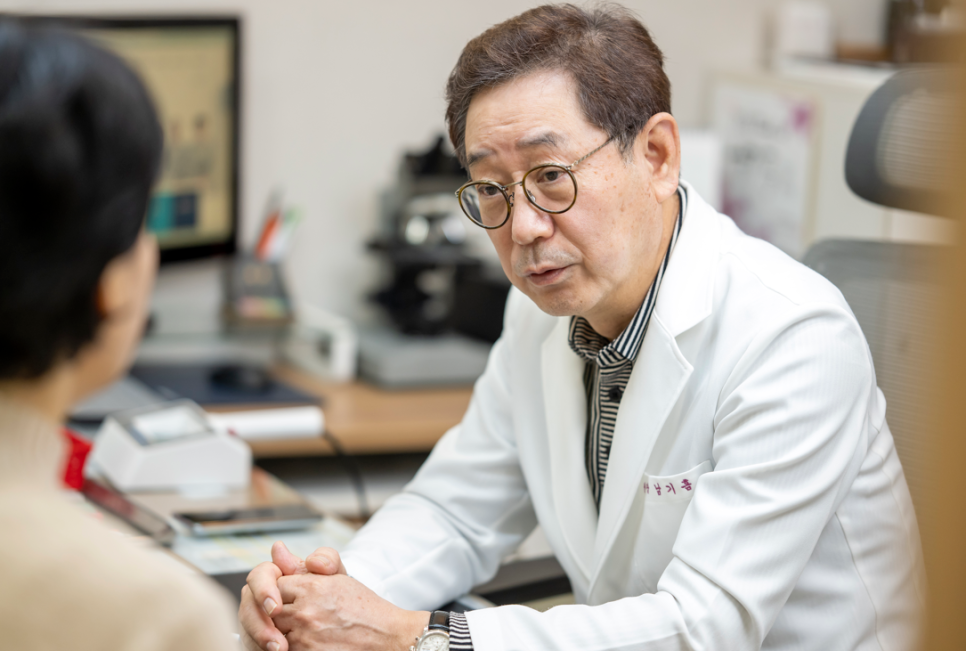 발바닥티눈치료? 증상에 따라 달라질 수 있습니다. (여의나루피부과 추천) 관련 이미지 4