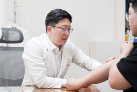 여의도동피부과 건선 증상으로 피부 변화가 오래 지속된다면, 치료는 어떻게 해야 할까 관련 이미지 4