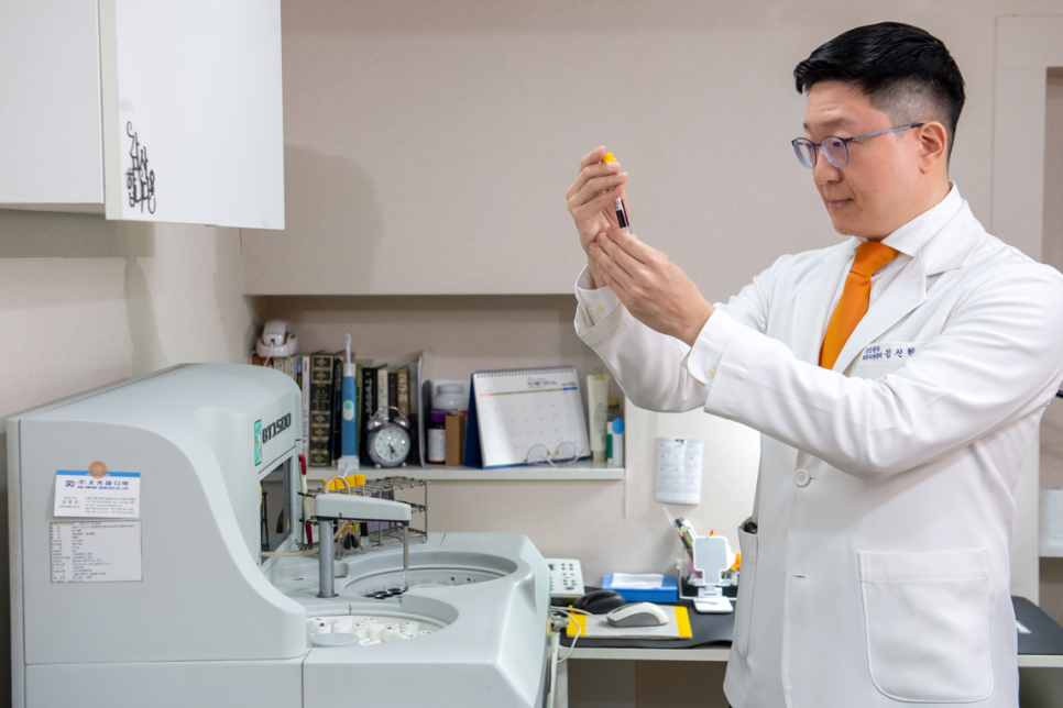 기미연고? &lsquo;이것&rsquo; 모르면 안 됩니다. (신길역피부과 추천) 관련 이미지 4