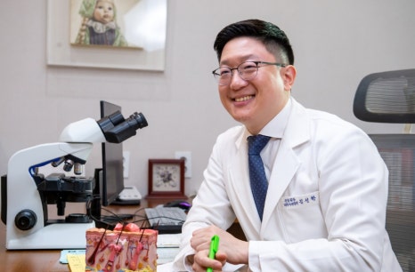 영등포 여드름 치료 피부과 스케일링, 레이저 치료에 대해 정리해 드립니다. 관련 이미지 4