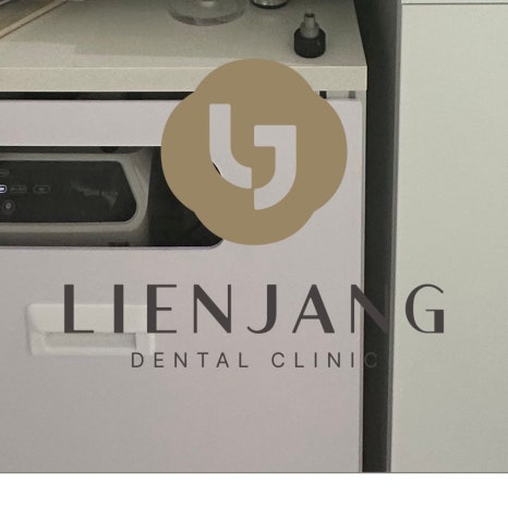 역삼치아미백 및 라미네이트 고민이라면 관련 이미지 10