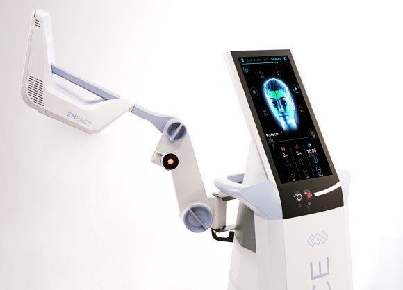 Causes of Eyelid Drooping, a Treatment Solution Through a Combined Procedure Using Apgujeong Eye Thermage, M-Face, and Sculptra image 5