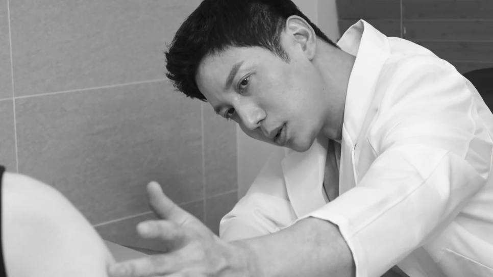 복부지방흡입부작용, 흉터보다 더 신경써야 할 문제 울퉁불퉁함&middot;처짐&middot;유착이 생기는 이유 관련 이미지 8